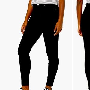 Levi’s high rise jeans